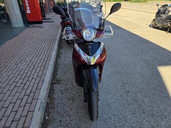 Honda SH 125i MODE (2019) plexi, kufr, řp.sk. B - 3