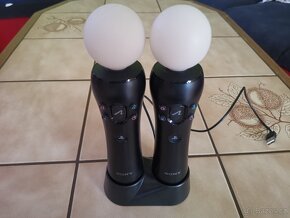 Nabíječka na dva move ovladače - 3