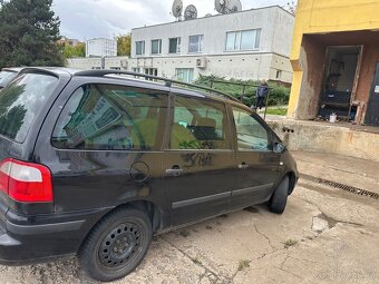 Ford Galaxy - 3