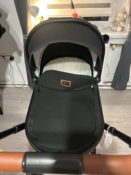 Prodám kočárek značky MOON - 3