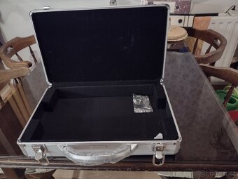 Hliníkový kufrík - 3