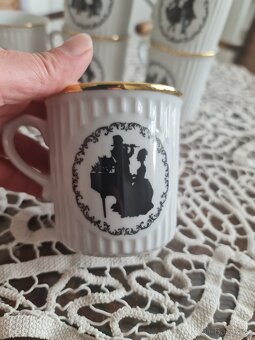 sada porcelánových hrnků - 3