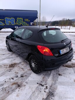Peugeot 207 - 3