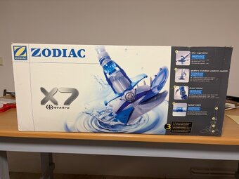 Poloautomat bazénový vysavač - 3