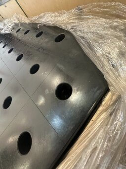  Výprodej skladu  Svařovací stůl NITRIDACE - 3