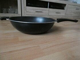 Pánev wok - 3