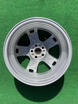 ALU KOLA VOLVO 5X108 R17 - 3