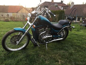 Suzuki inruder - 3
