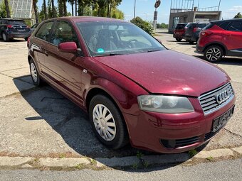 Audi a3 8P 1.6i 75kw DSG havarované - 3
