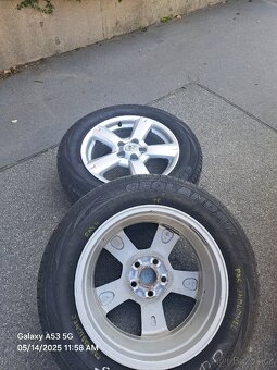 Toyota Rav4 - 3