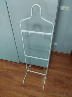 Stojan na oblečení kovový - 3