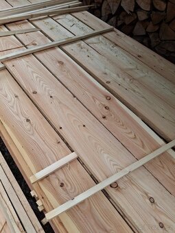 Suchá modřínová prkna 30x155mm - 3