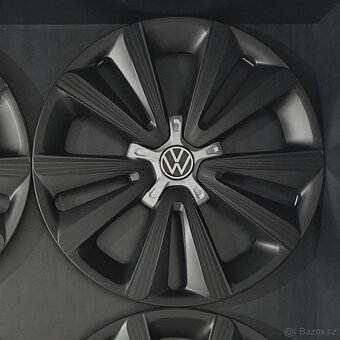 Poklice na Volkswagen Golf, Caddy, Touran CB - 3
