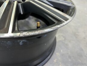 Audi Q8 1x alu disk 21" - 3
