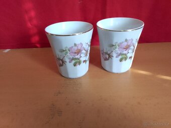 STAROŽITNÉ PORCELÁNOVÉ ŠÁLKY - HRNÍČKY - 2 KUSY - 3
