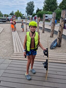 vesta dětská wakeboard a jiné vodní sporty - 3