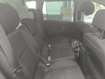 Renault Scenic - 3