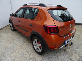 Dacia sandero stepway 0.9TCe,66kW,1majČR,s.kniha,klima,navi - 3