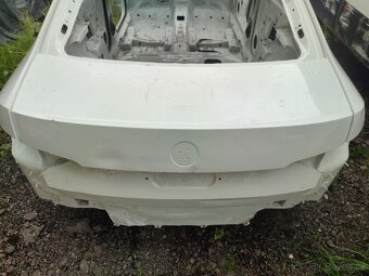 Dveře Škoda Superb 3 sedan - 3