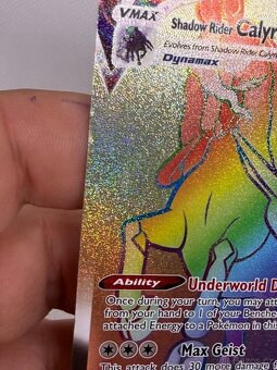 Originál Pokémon – Calyrex VMAX 204/198, MP stav - 3