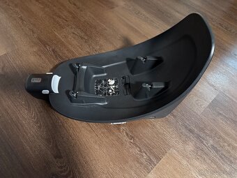 Dětská autosedačka Cybex Sirona M2 i-Size + Base M - 3