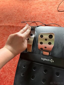 Logitech G920 Driving Force - 3