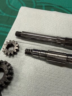 Jawa 500 Ohc - díly převodovky - 3