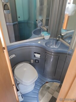 Ford Transit Eura mobil 5míst, solar, klimatizace - 3