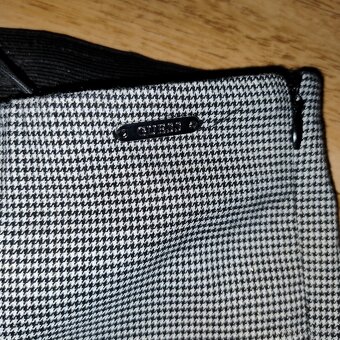 Dámské kalhoty Guess- nové - 3