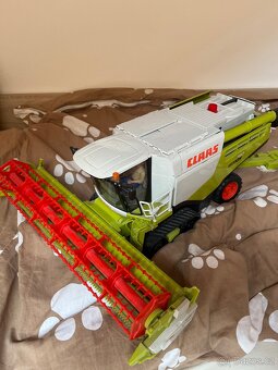 Kombajn Bruder Claas Lexion-780 - 3