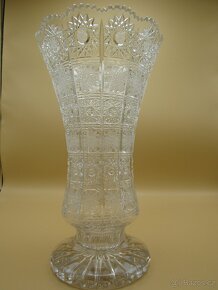 Velké čiré broušené vázy - 3