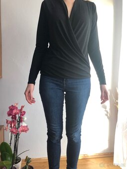 Halenka černá - 3