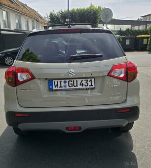 ► SUZUKI VITARA 1.6VVT 88KW 4x4 ALLGRIP LED-NAVI-KAM-PANO 17 - 3
