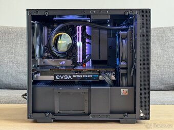 HERNÍ PC - Ryzen 7 2700X / 16GB DDR4 / 500GB SSD / GTX 1070 - 3
