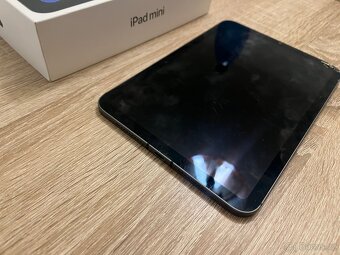 iPad 6 mini s krabičkou - 3
