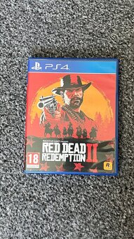 PlayStation 4 Pro - 3