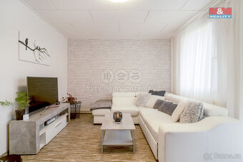 Prodej rodinného domu, 232 m², Blíževedly - 3