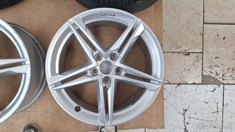 Alu kola Audi 18" 5x112 8J ET40 245/40 R18 6,5mm A4B9 - 3