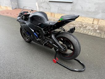 Kawasaki ZX-10R 2011 - Okruhovka - 3