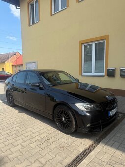BMW E90 325i 160kw - 3