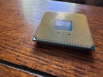 AMD Ryzen 5800x3D - 3