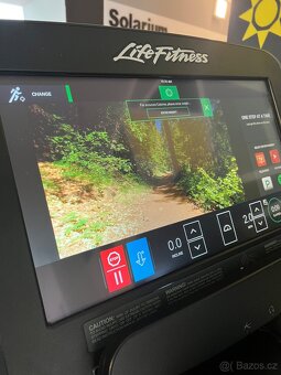 Life Fitness Discover SE3 HD - 3