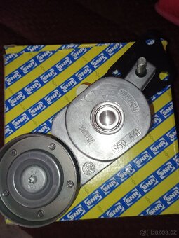 Fabia SDI- napínací kladka řemenu originál- NOVÁ - 3