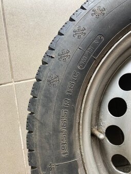 Prodám zimní pneu na WV Transporter T5 - 3