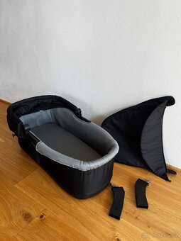 Korbička Thule Urban Glide Bassinet černá - 3