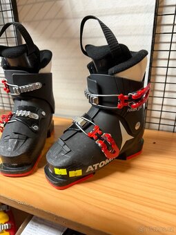 Lyžáky Atomic hawx jr 2 30 - 3