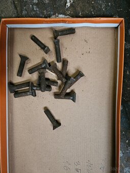 Sekačka za traktor ŽTN 183 - Čáp nahradni dily - 3