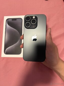 iPhone 15 Pro 128GB – Black Titanium – TOP STAV - 3