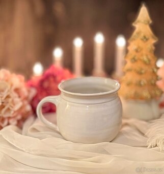 Baculatý velký hrnek BUCLÁČEK Keramika smetanový - 3