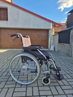 Invalidní vozík MEYRA - 3